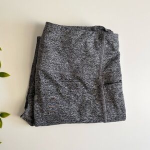 women’s gray athletic leggings